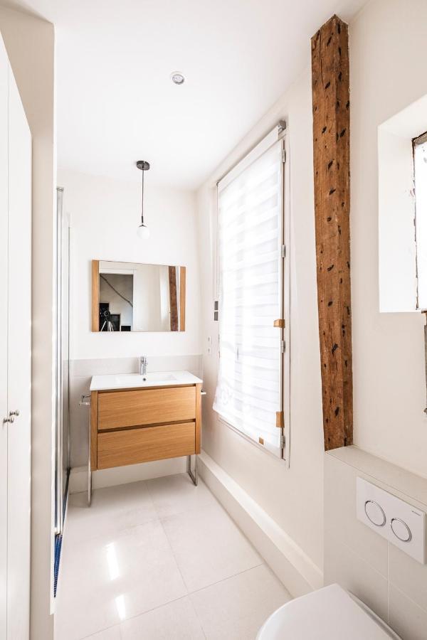 Tourville - Tres Beau Studio - Bail Mobilite Paris Exteriör bild